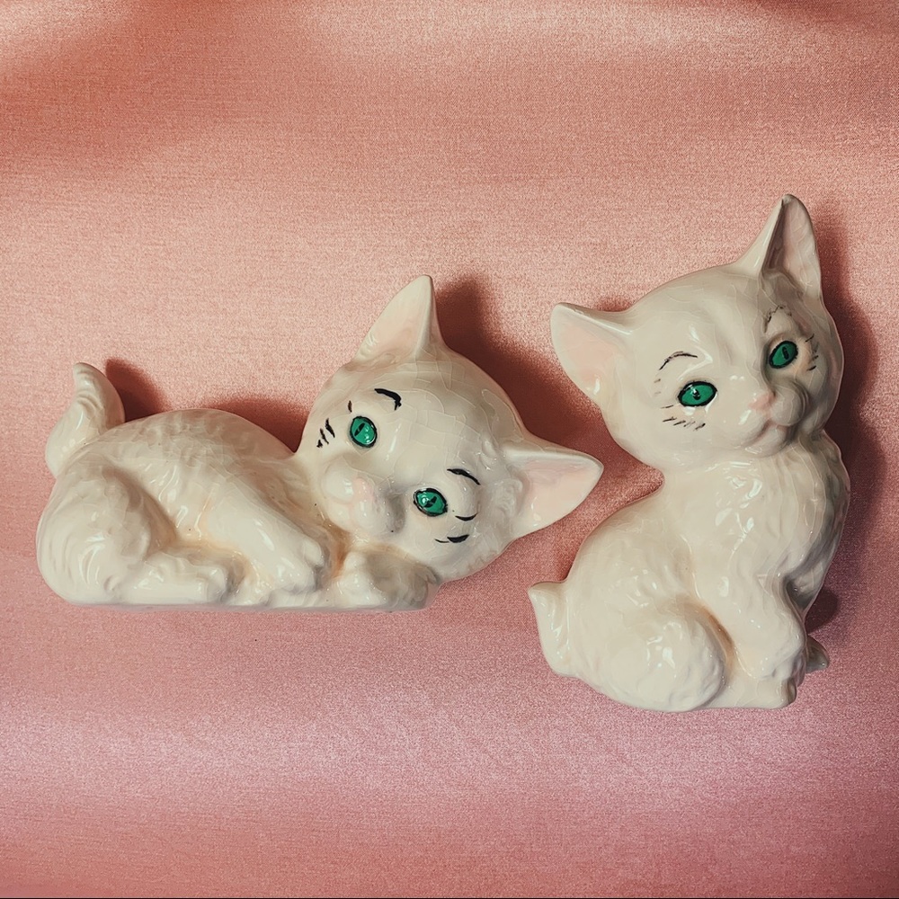Mid century decor kittens!